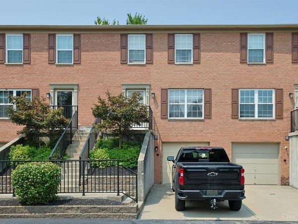 1582 Gelhot Drive, Unit 230, Fairfield, OH 45014