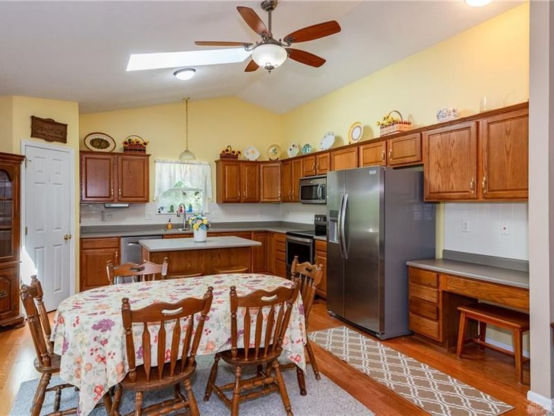 61 Lakeridge Drive, Franklin, OH 45005 Photo 13