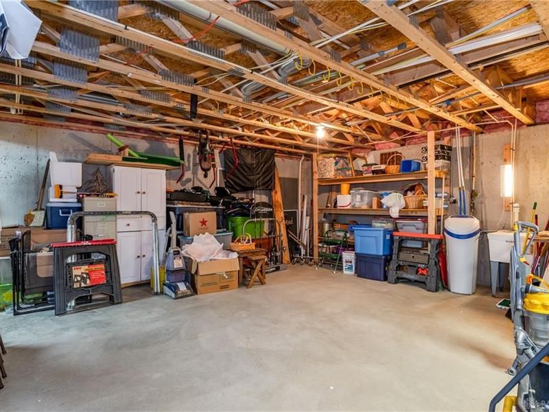 61 Lakeridge Drive, Franklin, OH 45005 Photo 38