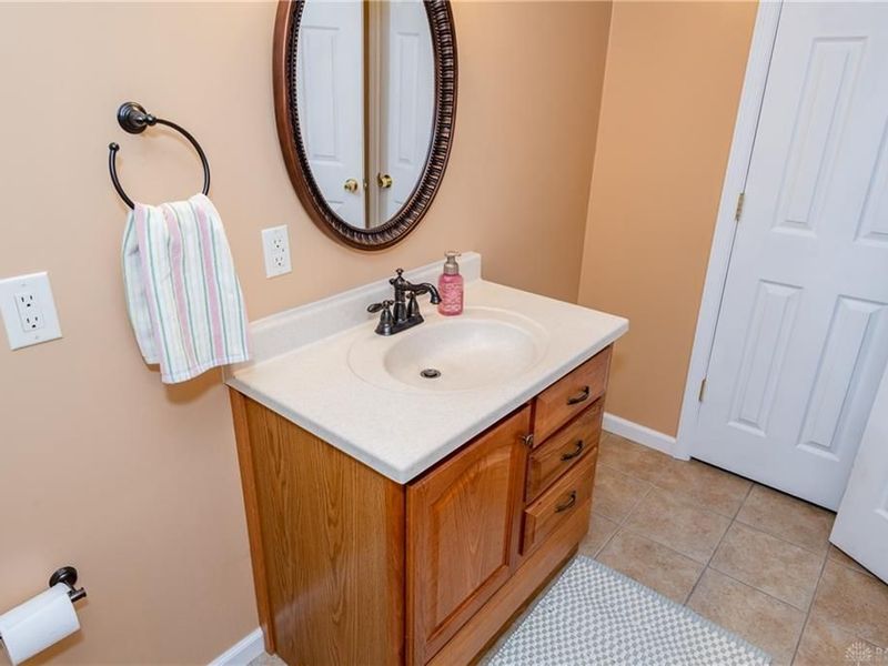61 Lakeridge Drive, Franklin, OH 45005 Photo 42