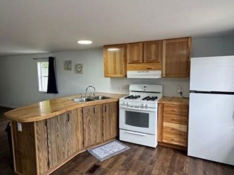 6254 US-40, Unit 30, Tipp City, OH 45371 Photo 3