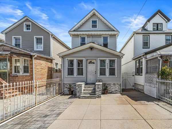 9039 201st Street , Hollis, NY 11423