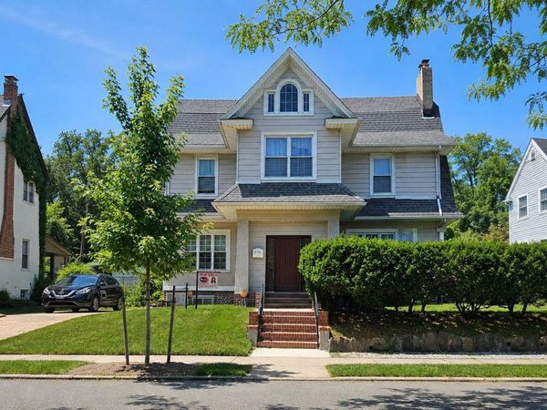 104-22 192nd Street, Saint Albans, NY 11412