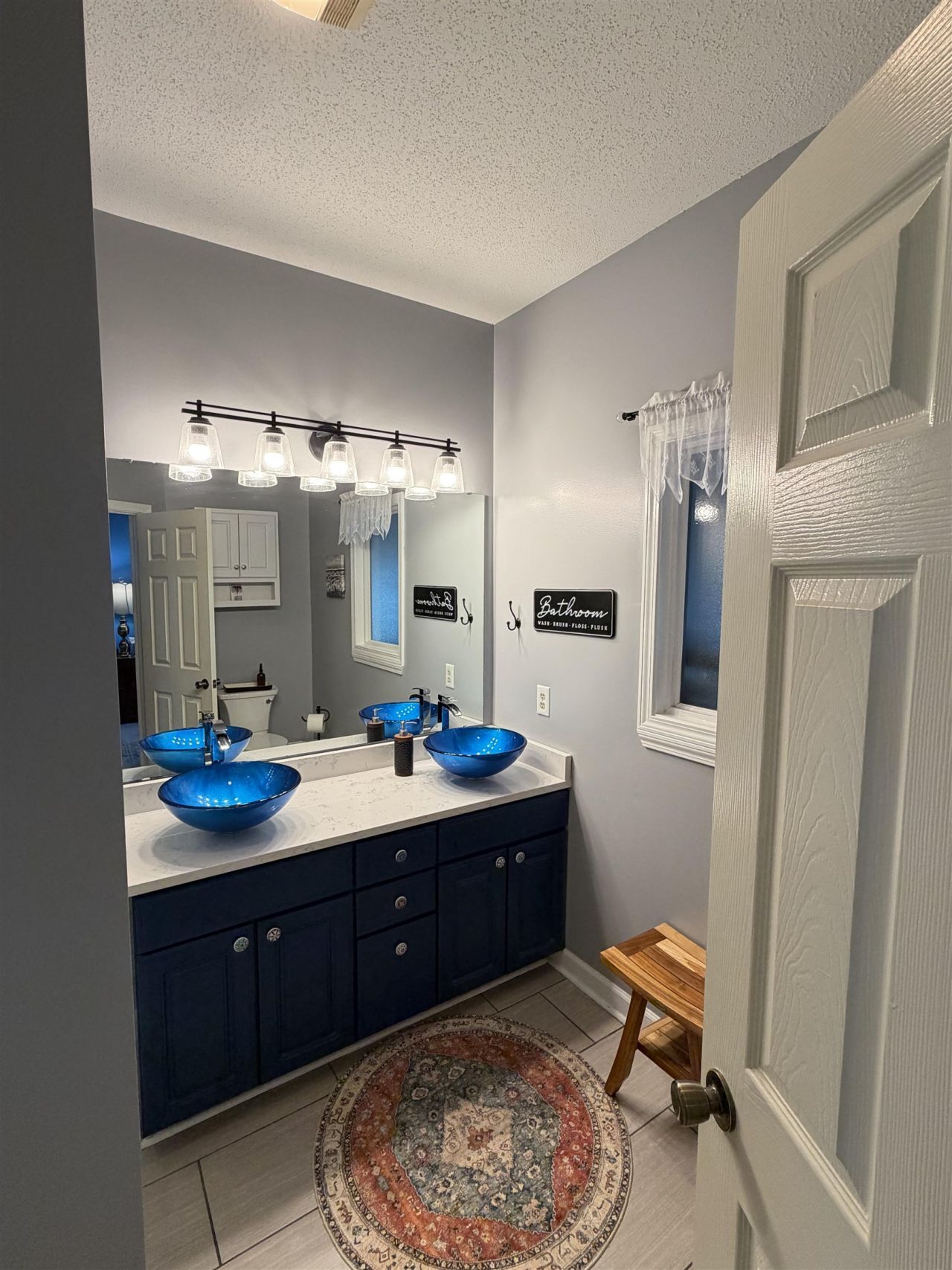 300 Willow Green Dr. Photo 22