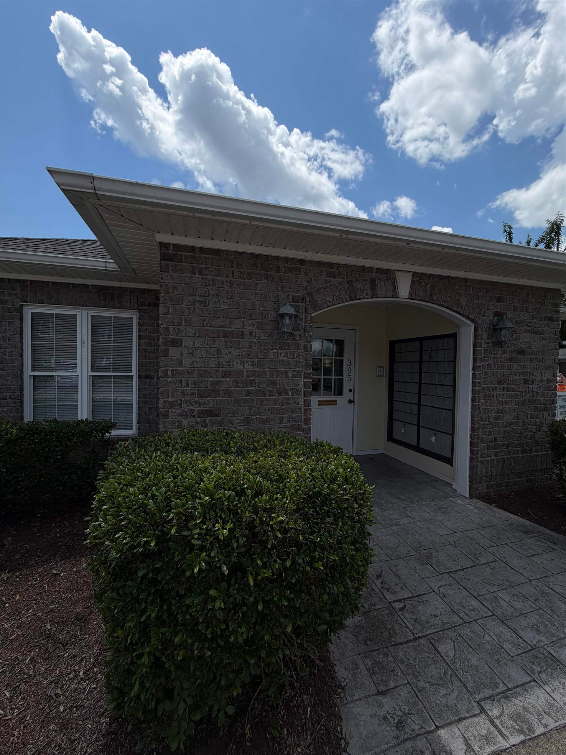 300 Willow Green Dr. Photo 30