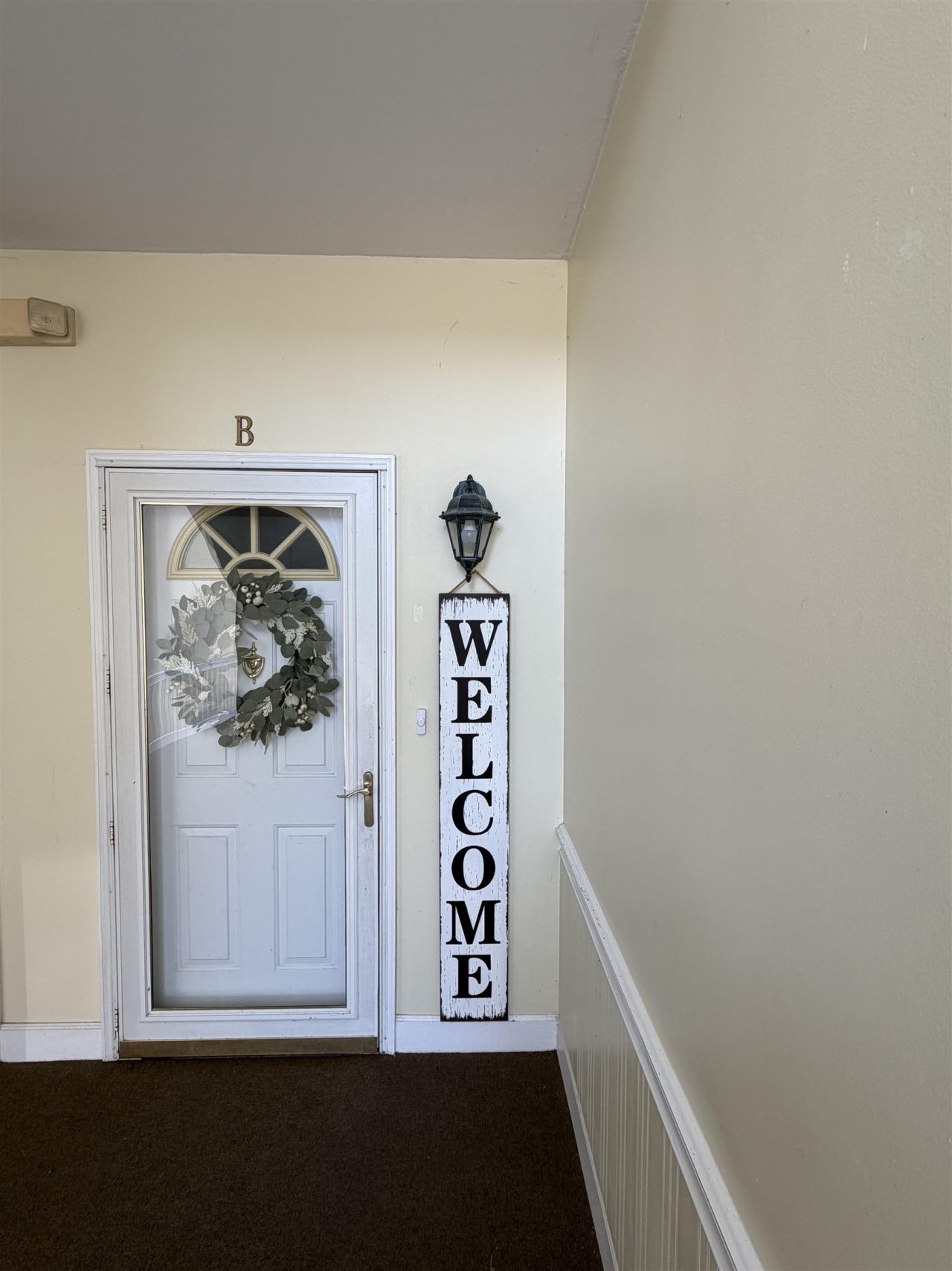 300 Willow Green Dr. Photo 4