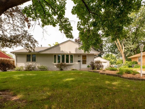 671 58th Avenue NE, Fridley, MN 55432