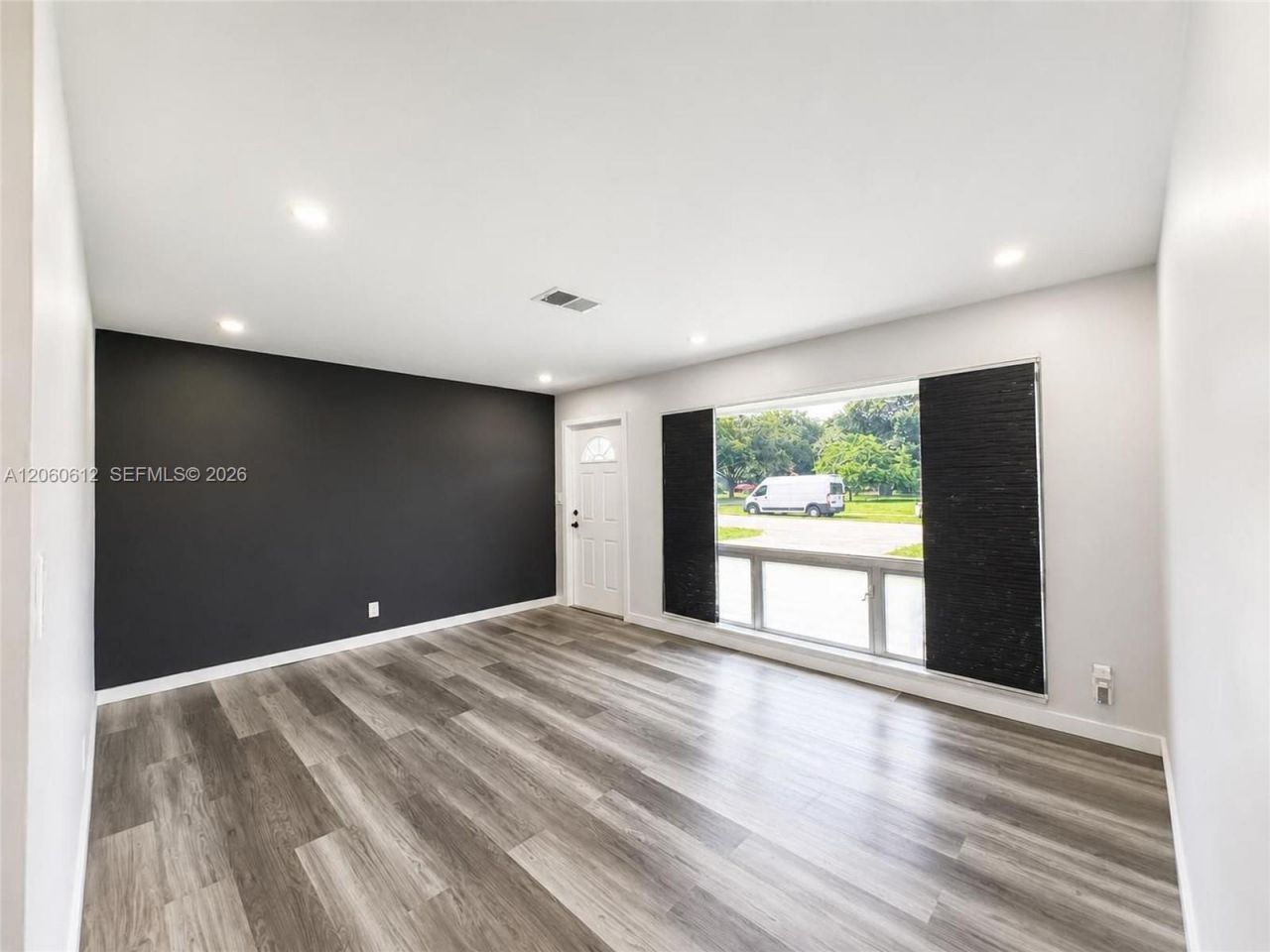 6601 NW 9th St, Plantation, FL 33317 Photo