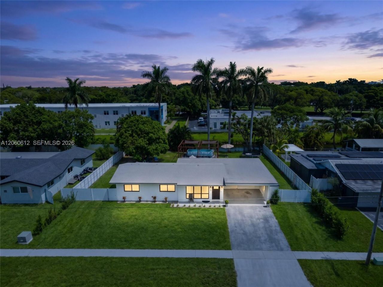 6601 NW 9th St, Plantation, FL 33317 Photo