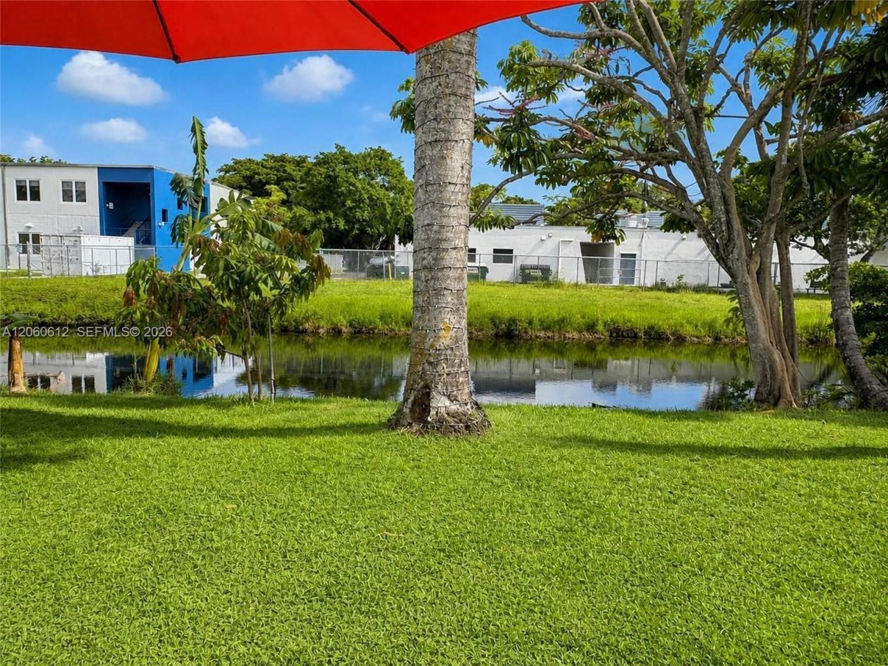 6601 NW 9th St, Plantation, FL 33317 Photo