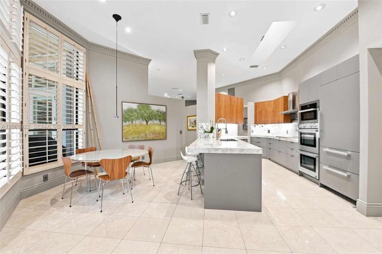 1028 Creekford Dr, Weston, FL 33326 Photo