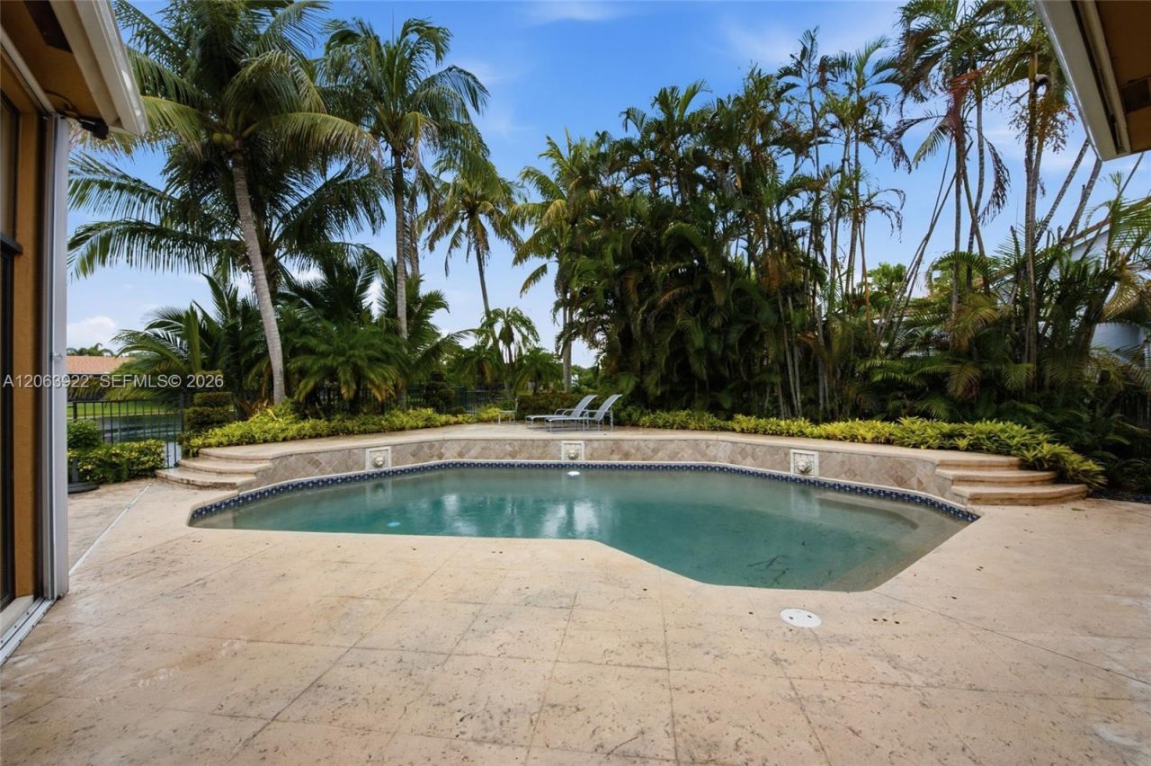 1028 Creekford Dr, Weston, FL 33326 Photo