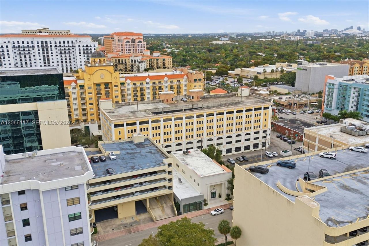 45 Valencia Ave , Coral Gables, FL 33134 Photo