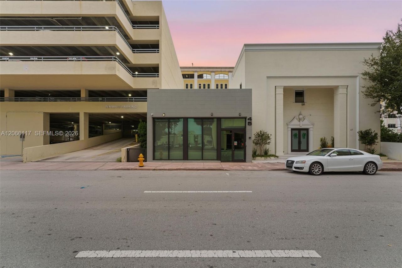 45 Valencia Ave , Coral Gables, FL 33134 Photo