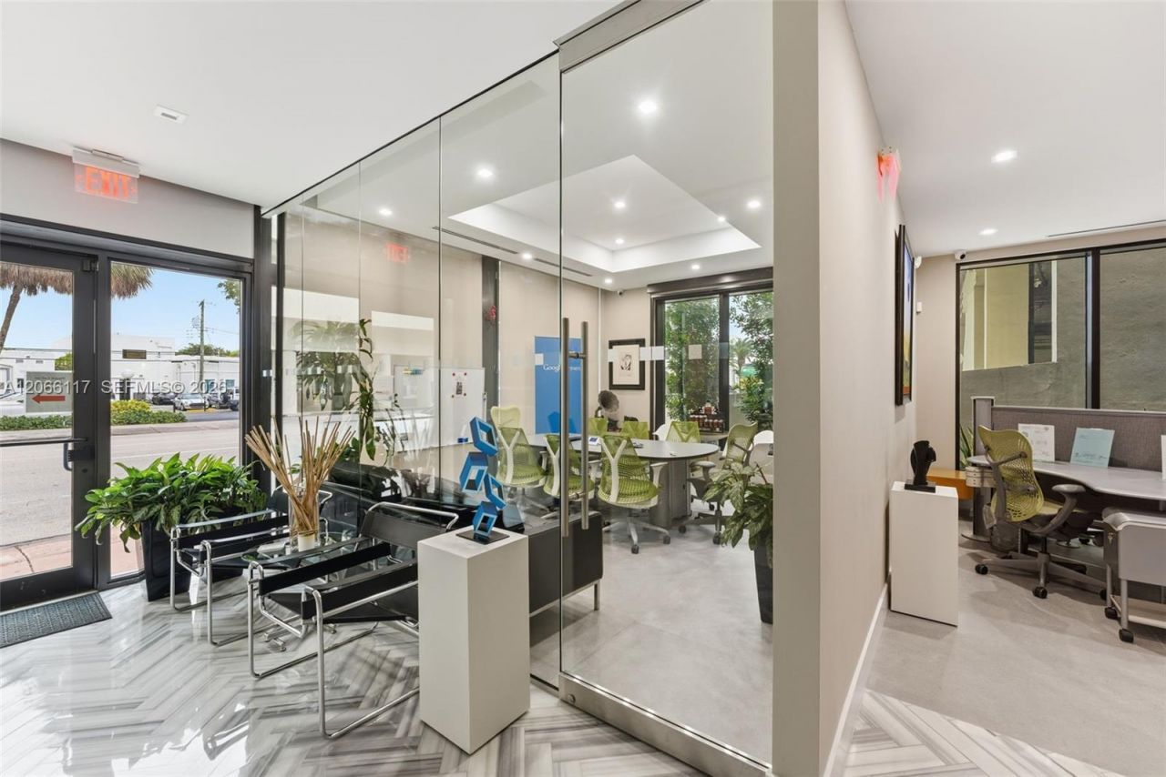 45 Valencia Ave , Coral Gables, FL 33134 Photo