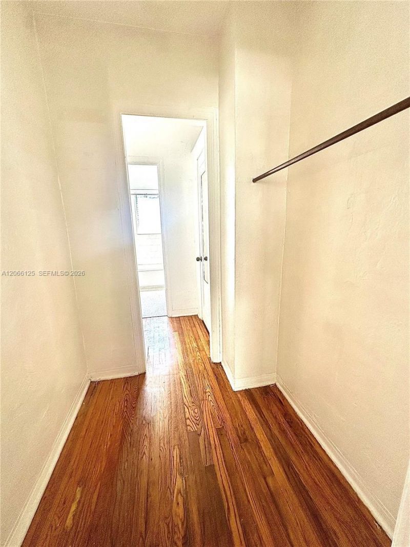 821 W 39th St , Unit 2, Miami Beach, FL 33140 Photo