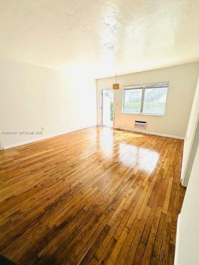 821 W 39th St , Unit 2, Miami Beach, FL 33140 Photo