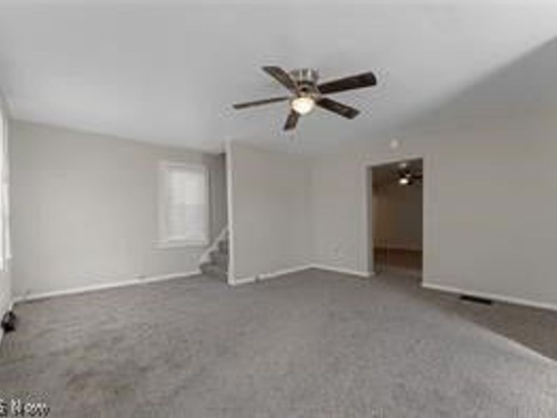 223 E Maple Street, Hartville, OH 44632 Photo 18