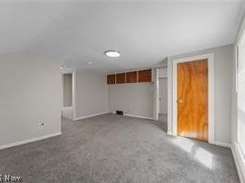 223 E Maple Street, Hartville, OH 44632 Photo 27