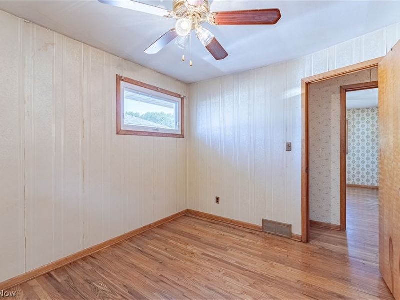 10985 Kader Drive, Parma, OH 44130 Photo 16