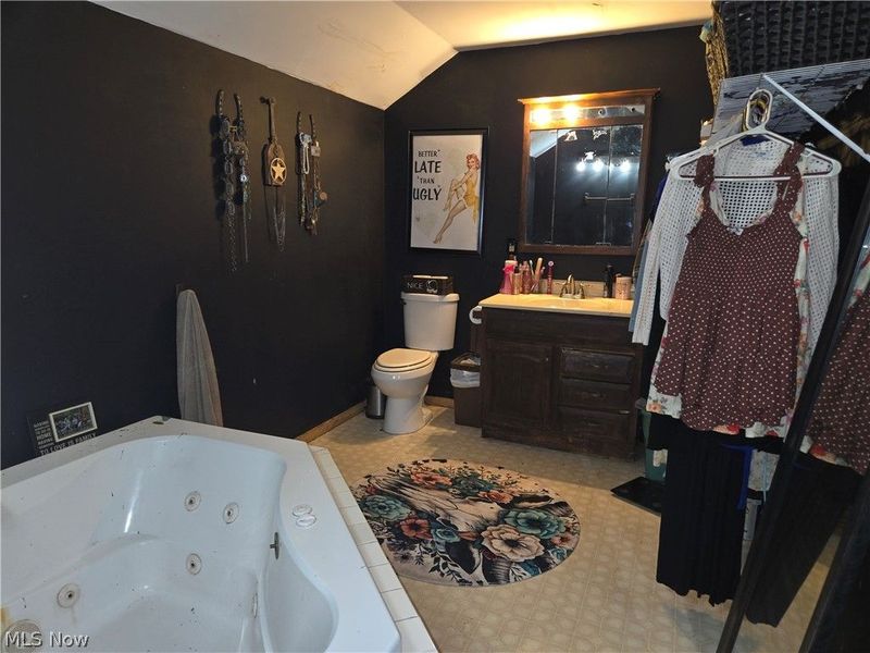 8725 State Route 7, Williamsfield, OH 44093 Photo 15