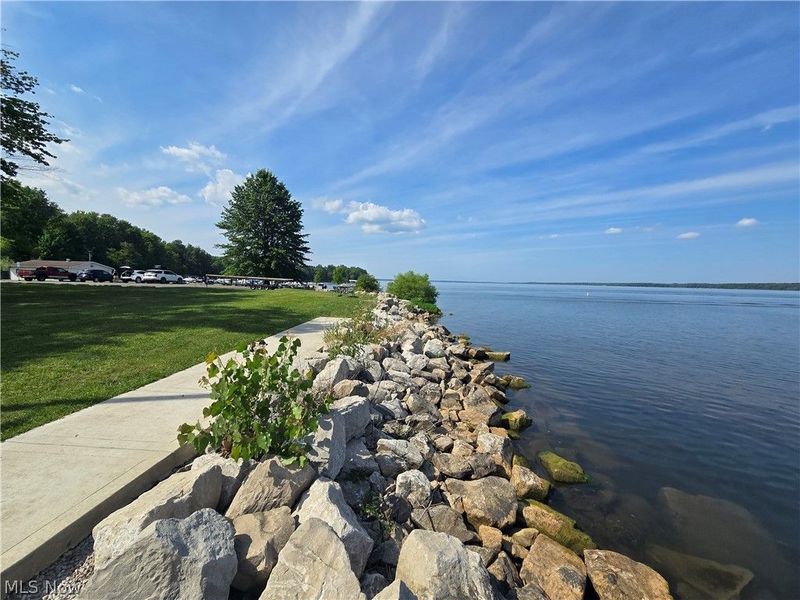 8725 State Route 7, Williamsfield, OH 44093 Photo 20
