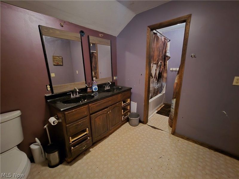 8725 State Route 7, Williamsfield, OH 44093 Photo 32