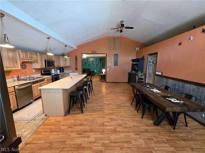 8725 State Route 7, Williamsfield, OH 44093 Photo 6