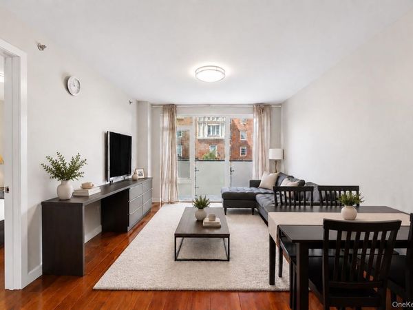 142-38 37th Ave , Unit 4H, Flushing, NY 11354