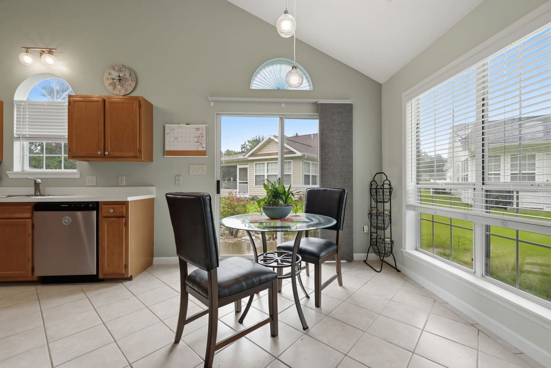 6697 Wisteria Dr. Photo 17