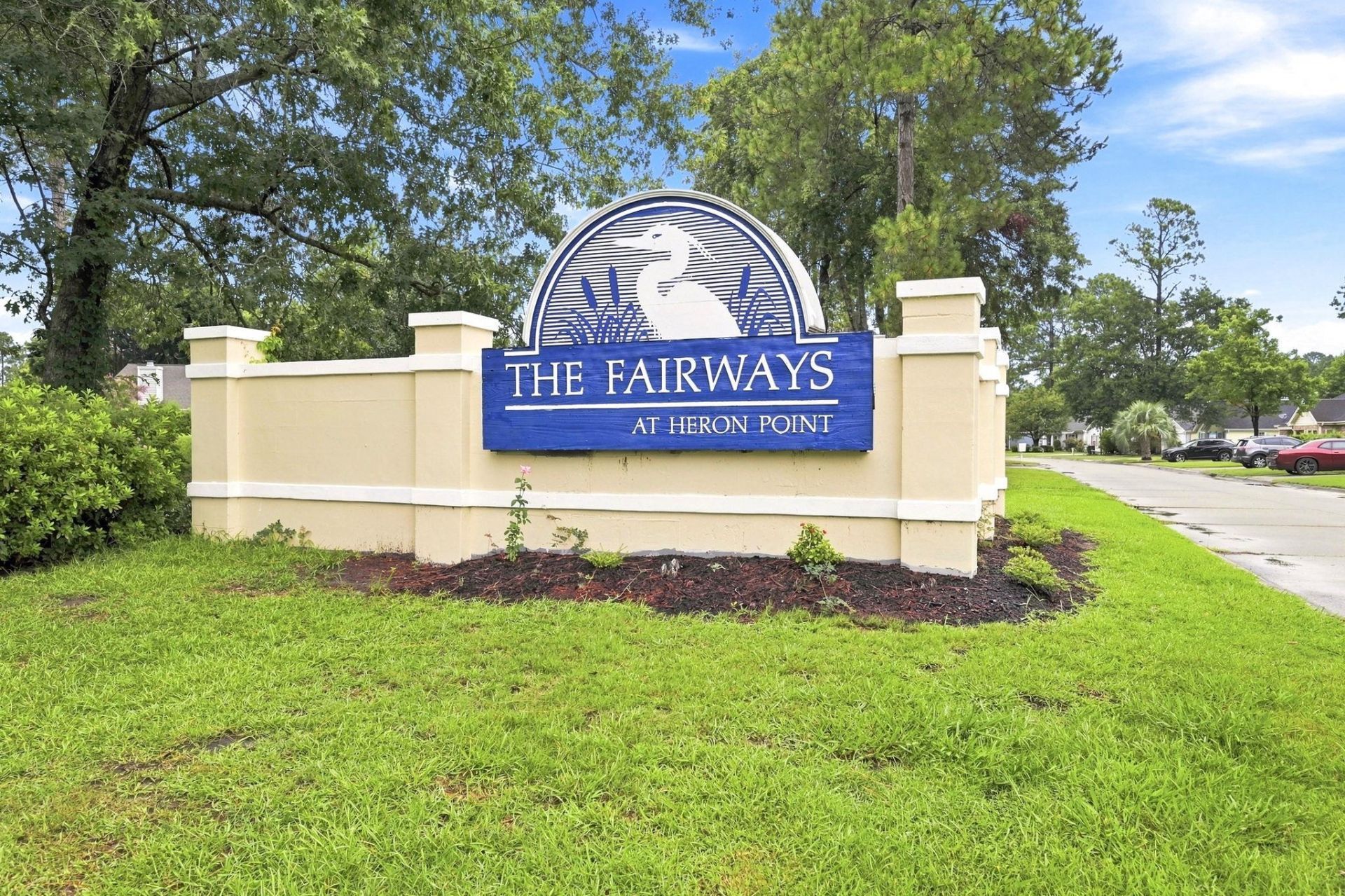 6697 Wisteria Dr. Photo 4