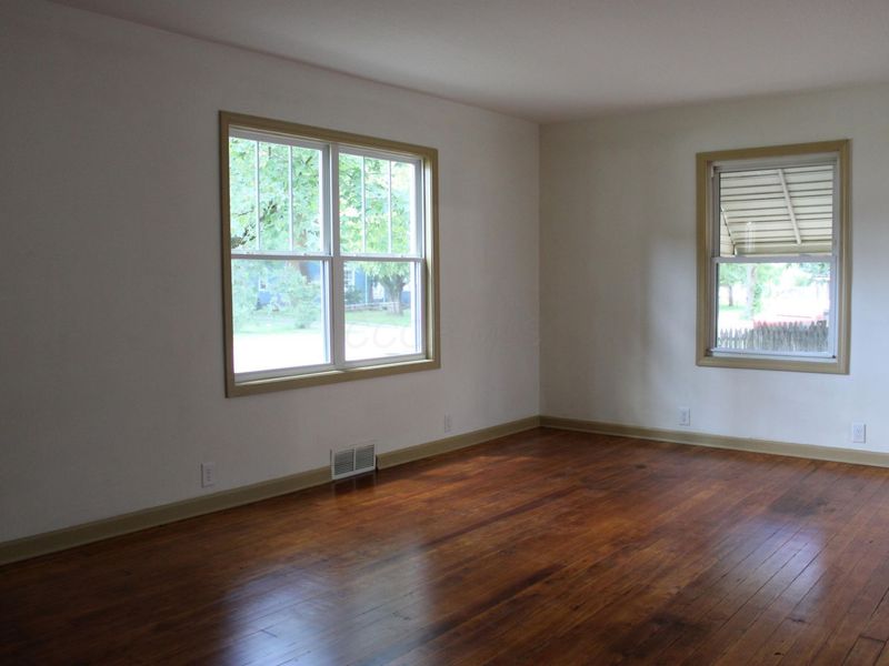 238 Fairview Street, Marion, OH 43302 Photo 12