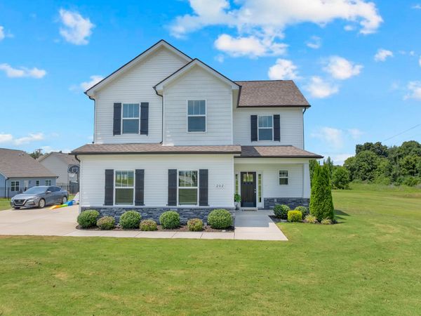 202 Durum St, Shelbyville, TN 37160