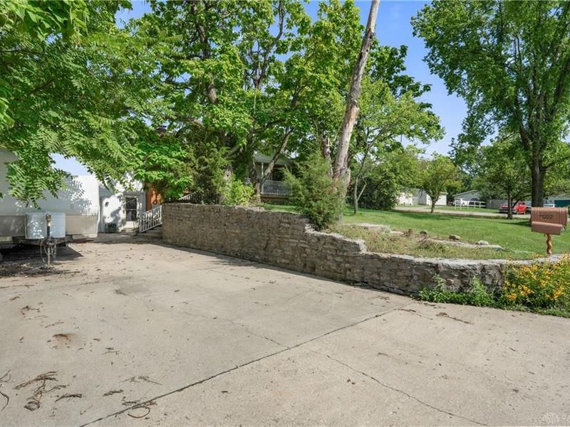 1202 Thayer Avenue, Miamisburg, OH 45342 Photo 36