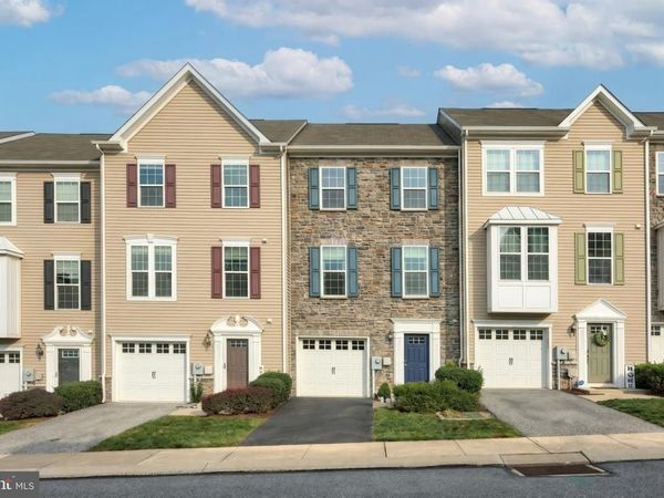 915 BRECHIN LANE, Unit 46, YORK, PA 17403