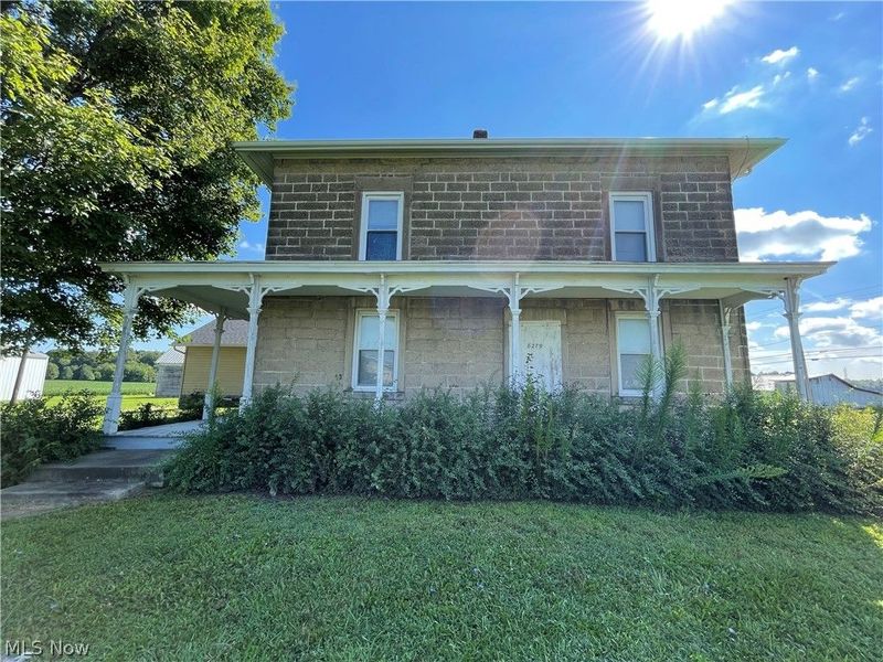8279 Baumhart Road, Vermilion, OH 44089 Photo 2