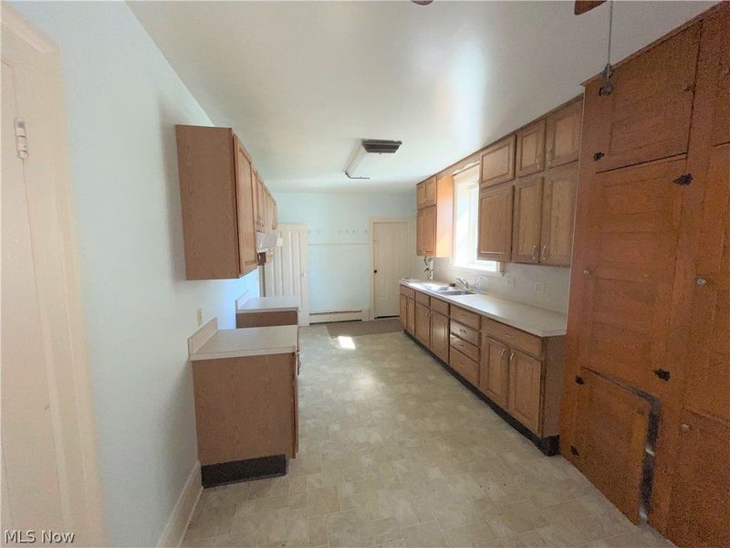 8279 Baumhart Road, Vermilion, OH 44089 Photo 22