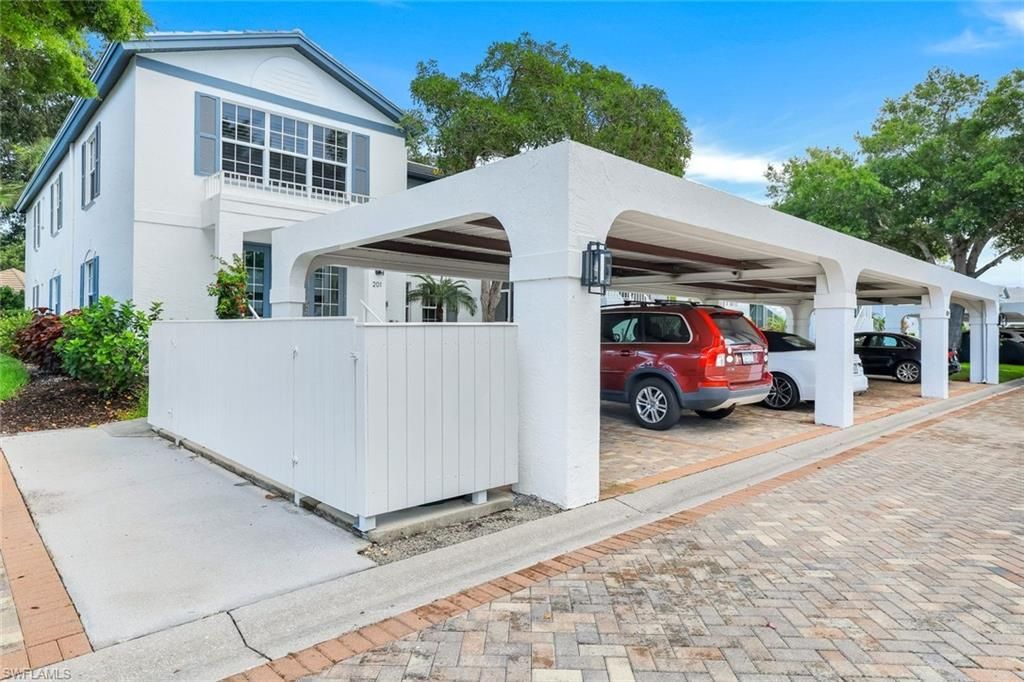 859 Tanbark Dr, Unit 101, Naples, FL 34108 Photo