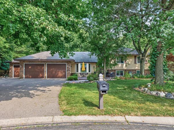 7501 W 84th Street, Bloomington, MN 55438
