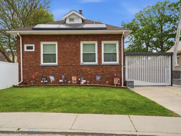 1615 W BEVERLY GLEN Parkway , Chicago, IL 60643