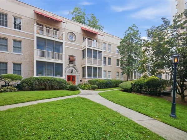 2222 Peachtree Road NW, Unit B5, Atlanta, GA 30309