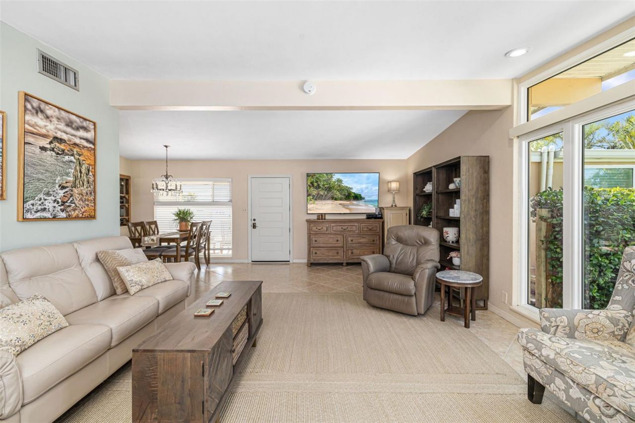 302 Bryn Mawr Island, Bradenton, FL 34207 Photo