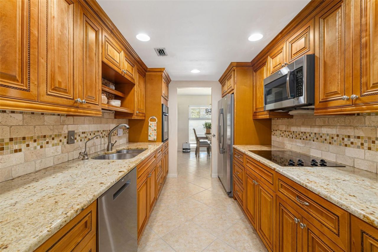 302 Bryn Mawr Island, Bradenton, FL 34207 Photo