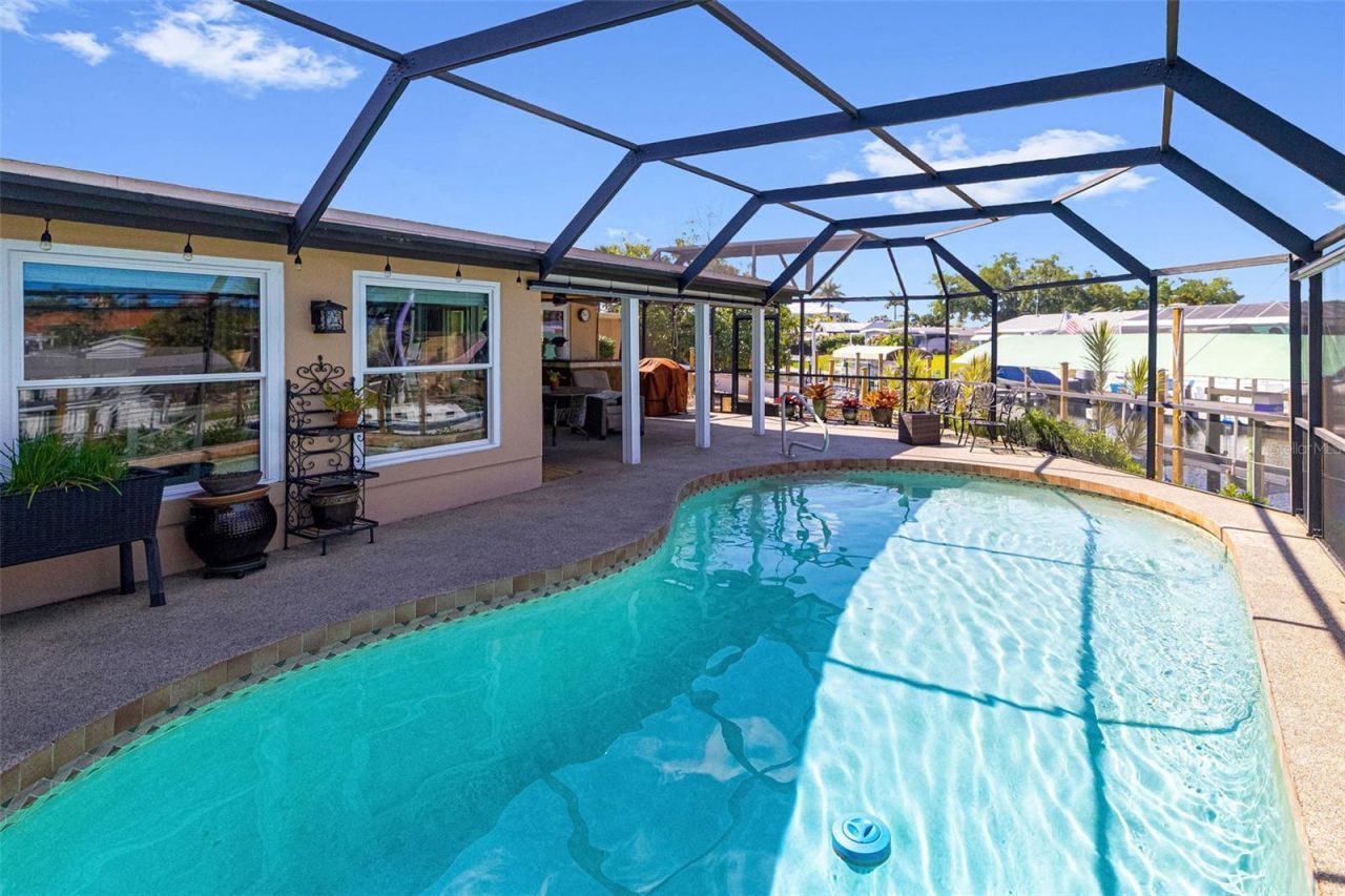 302 Bryn Mawr Island, Bradenton, FL 34207 Photo