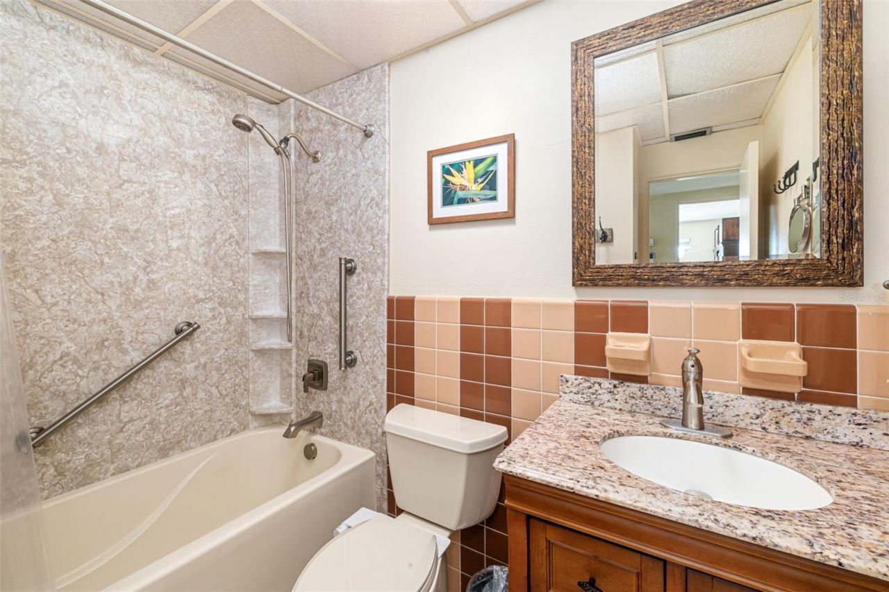 302 Bryn Mawr Island, Bradenton, FL 34207 Photo