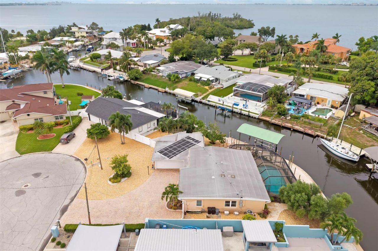 302 Bryn Mawr Island, Bradenton, FL 34207 Photo