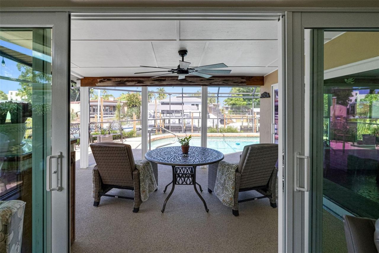 302 Bryn Mawr Island, Bradenton, FL 34207 Photo