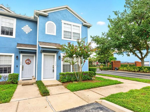 102 WILTON CIRCLE , SANFORD, FL 32773