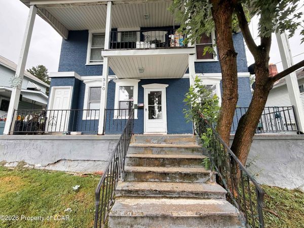 310 Oak Street, Unit 1, Dunmore, PA 18512