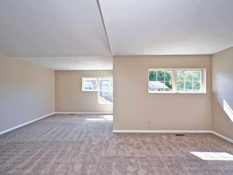 4327 Courageous Circle, Colerain Township, OH 45252 Photo 14